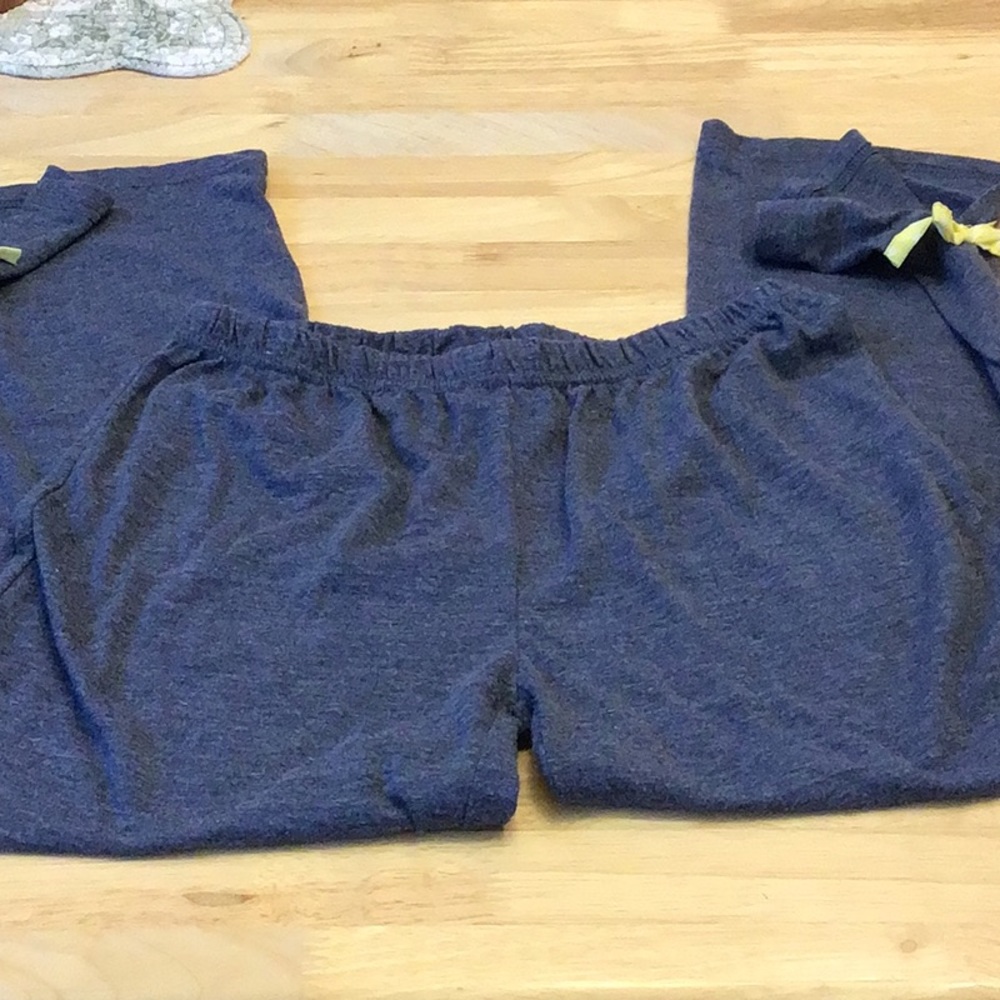 Pajama Drama pants cut out cuffs with yellow bows small, clean